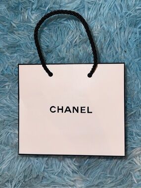 CHANEL White Gift Bag with Black Handles and Logo. Mint condition. Jewelry size!